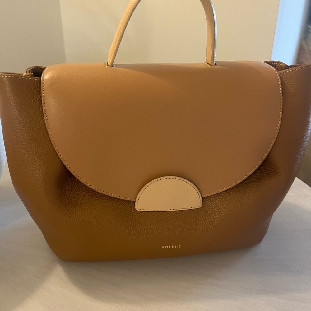 Polene Numero Un
Trio camel - Textured leather